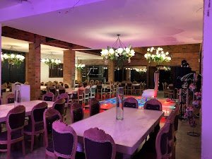 MONTANA CENTRO DE EVENTOS- LOS CARDOS place picture